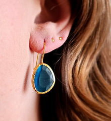 Glowdrop earring, Medium Turquoise