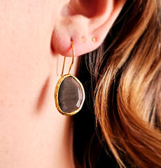 Glowdrop earring, Dark Grey Medium