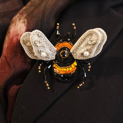 Brooch Bombus
