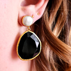 Earring Twin Glow  Pearl & Black