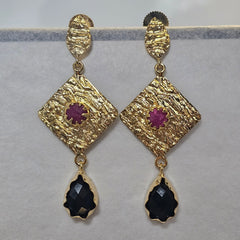 Earring: Byzantine Drops-Ruby & Black