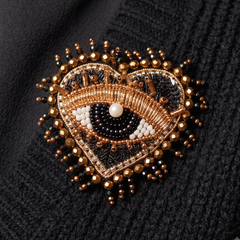 Brooch Heartseer
